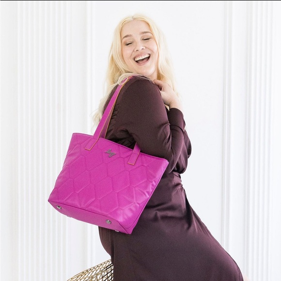 LUG Paddock Satin Luxe VL Tote NWT - Picture 16 of 16